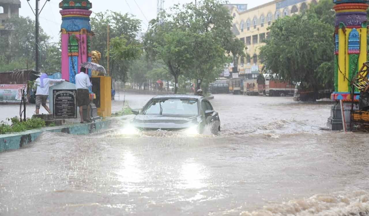 IMD Issues Red Alert as Telangana Braces for Extremely Heavy Rains ...